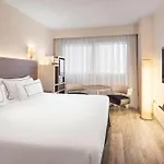 מלון Melia Lebreros 4*