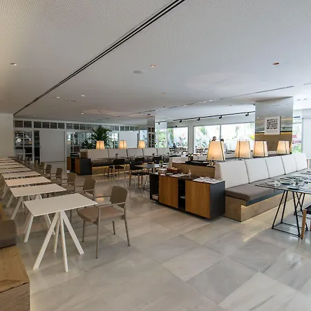 Hotel Melia Lebreros