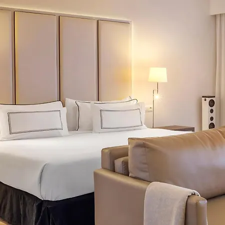 Hotel Melia Lebreros