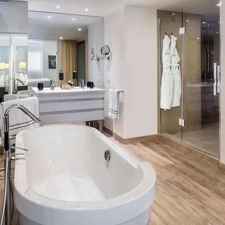 Melia Lebreros Hotel 4*