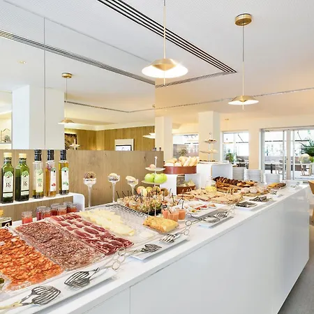 Melia Lebreros 4* Sevilla