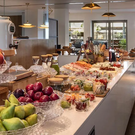 Hotel Melia Lebreros