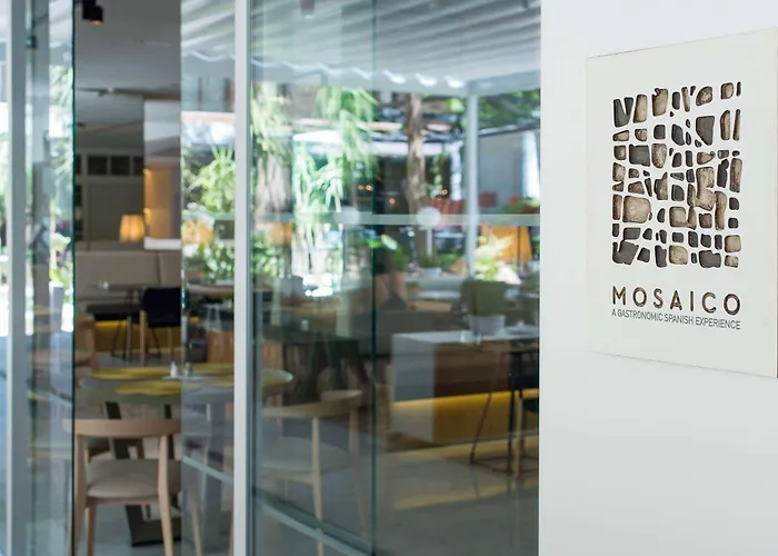 מלון Melia Lebreros