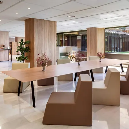 Melia Lebreros 4* Seville